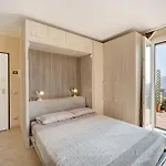 Maison Laura * Diano Borello