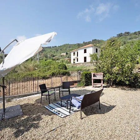 Apartman Maison Laura *