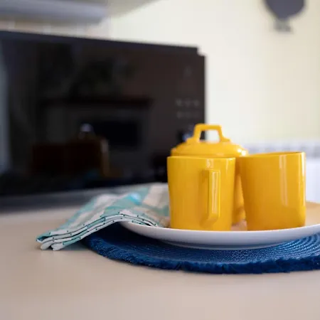 Apartament Maison Laura *
