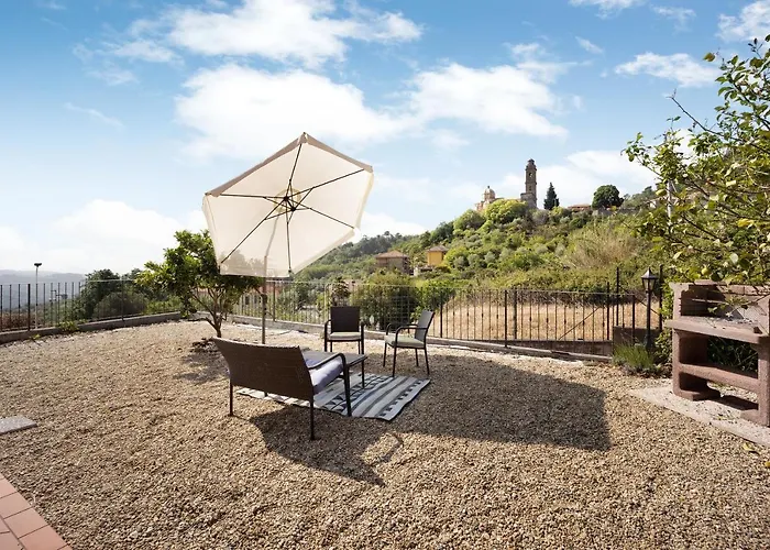 Maison Laura * Diano Borello