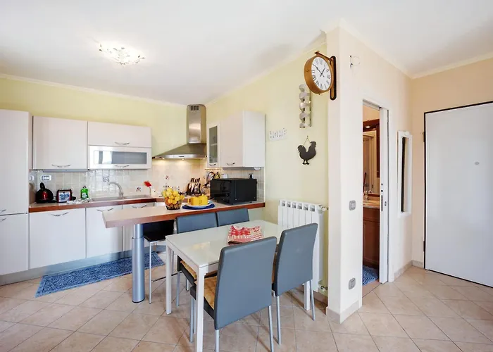 Maison Laura Apartament Diano Borello